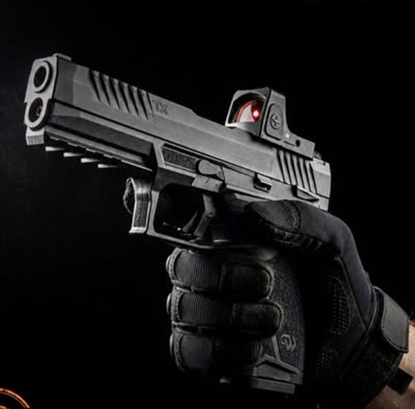 Pistola Taurus TX 38 TPC com mira red dot